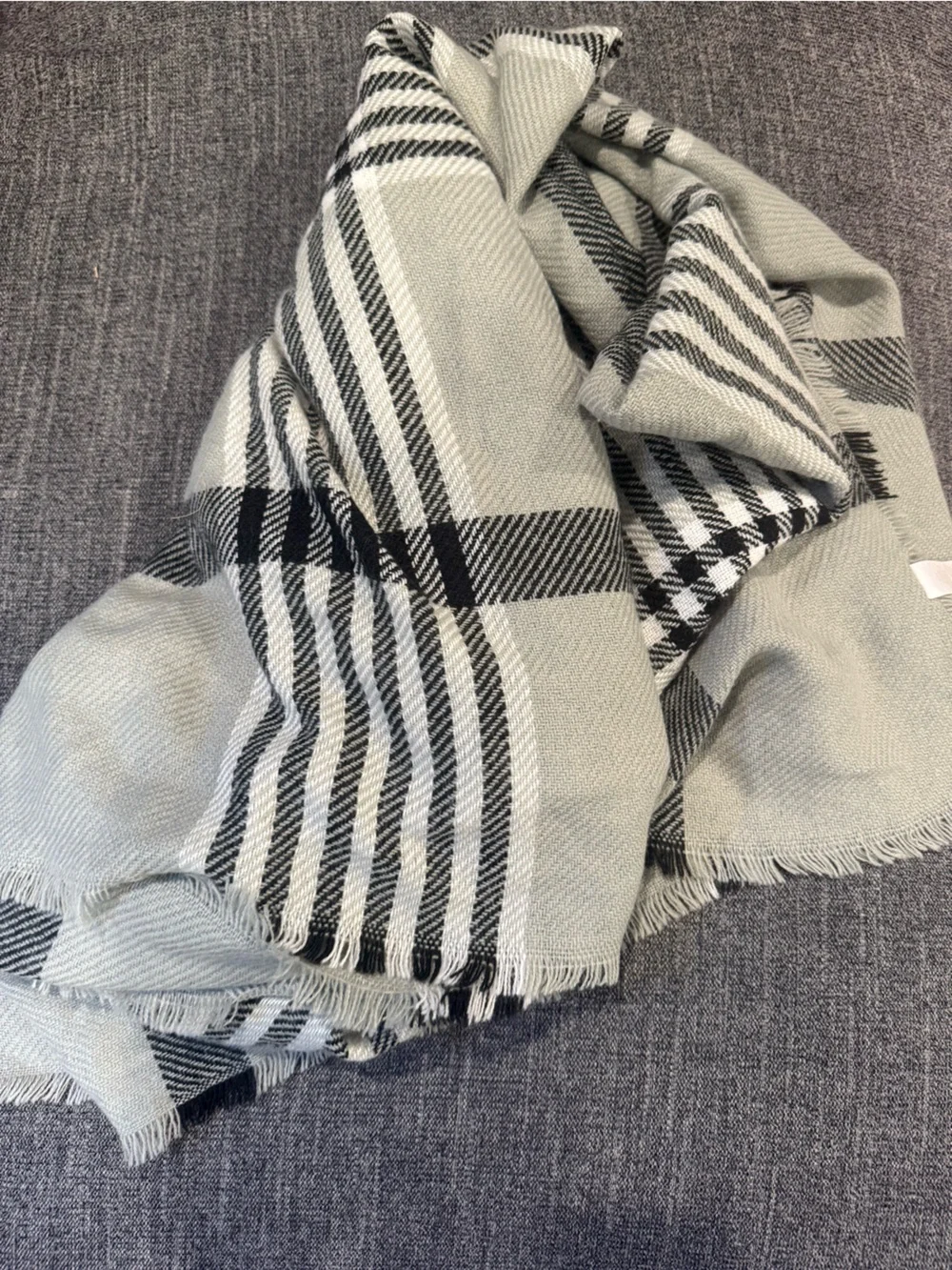 Oversized Gray Black Plaid Blanket Scarf Wrap Fringe One Size